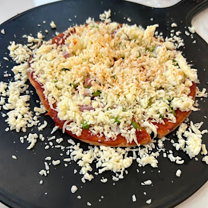 Indian Style Bhakri Pizza