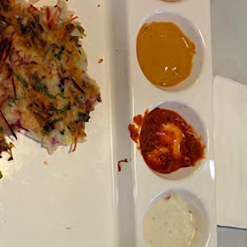 Onion Chilli Uttapam